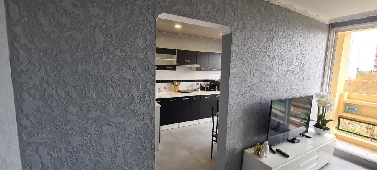 Luxe-Living Apartment Chalon-sur-Saone Bagian luar foto